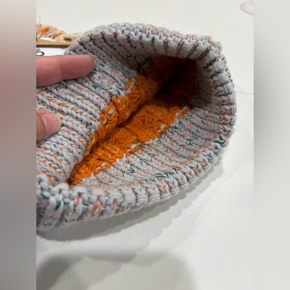 SmartWool Isto Retro Beanie Hat Merino Wool Marmalade Orange NWT Adult Cable main image 5